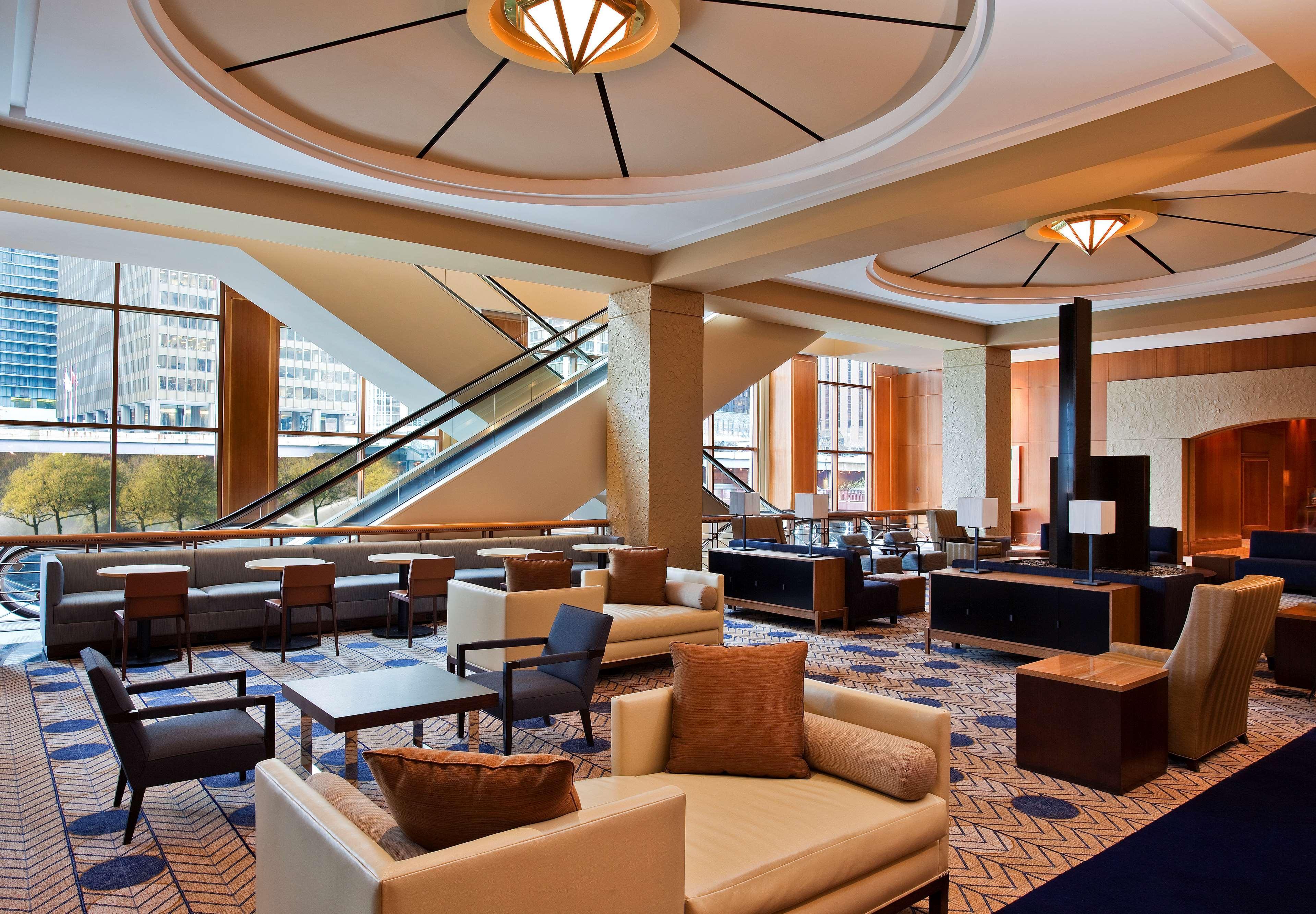 Sheraton Grand Chicago Riverwalk Exteriör bild
