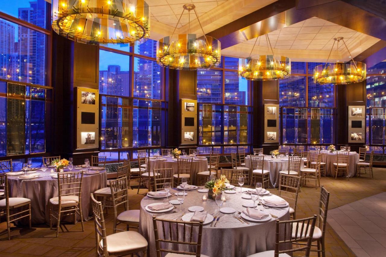 Sheraton Grand Chicago Riverwalk Exteriör bild